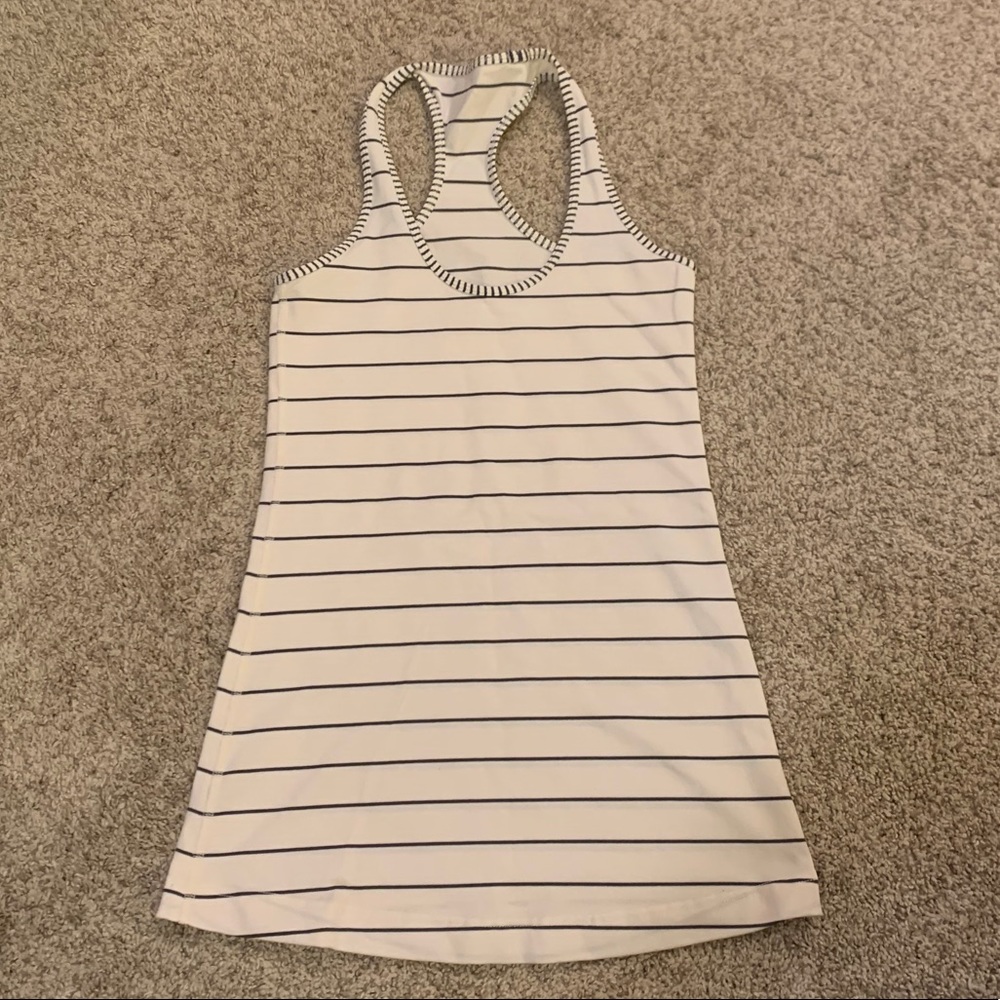 Lululemon tank top